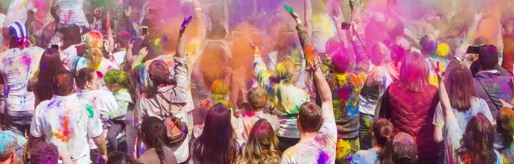 holi
